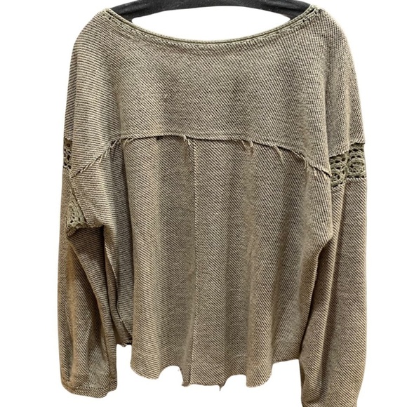 By Together Tan Frayed Edge Scooped Neck Sweater Oversized Sz S - Picture 4 of 8